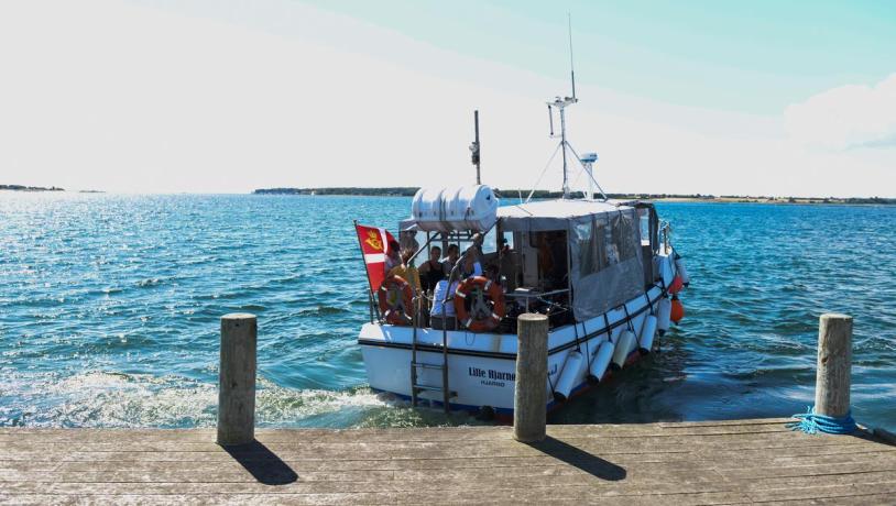 The bicycle ferry between Alrø and Hjarnø